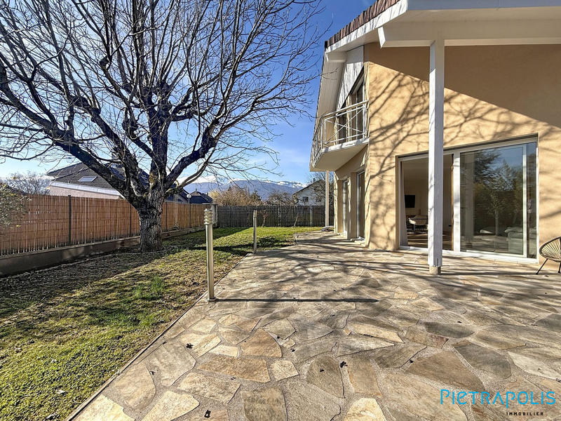 Villa - 189 m² - 5 pièces