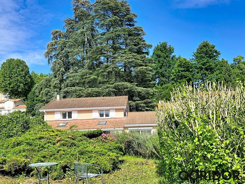 Maison ancienne - 119 m² - 5 pièces