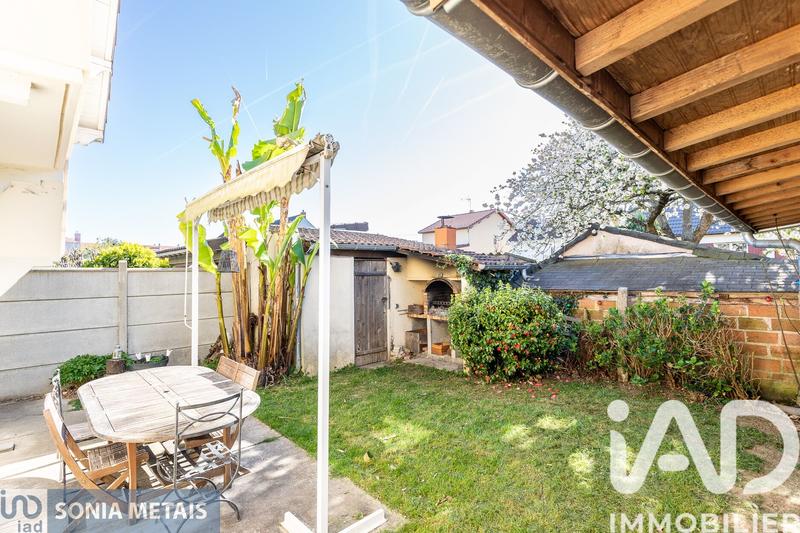 Maison - 98 m² - 6 pièces