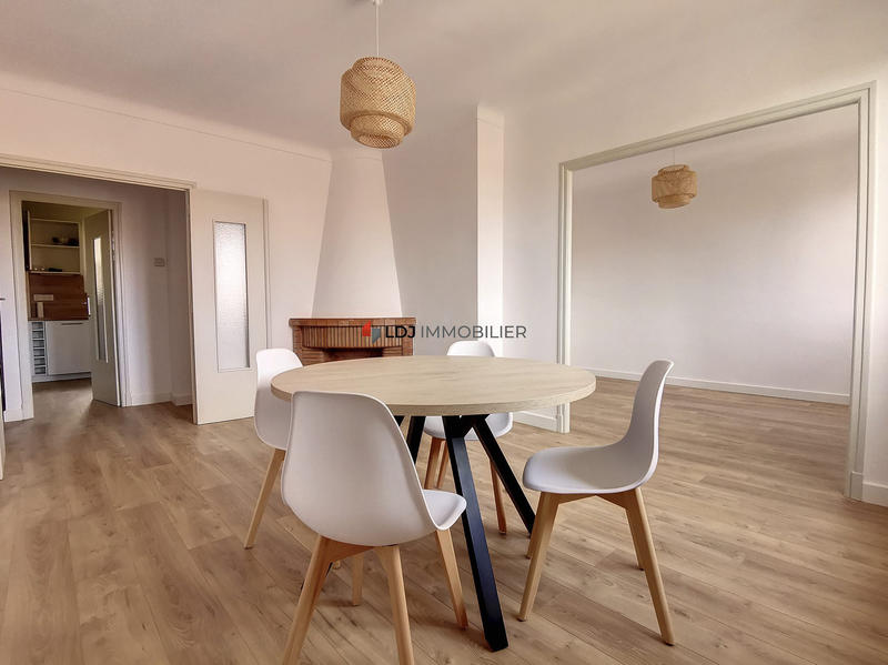 Appartement - 86 m² - 5 pièces