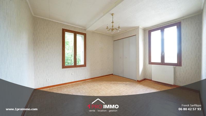 Maison - 140 m² - 6 pièces