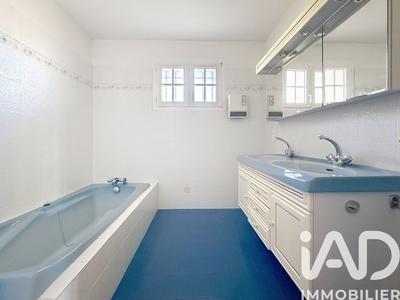 Maison - 118 m² - 5 pièces