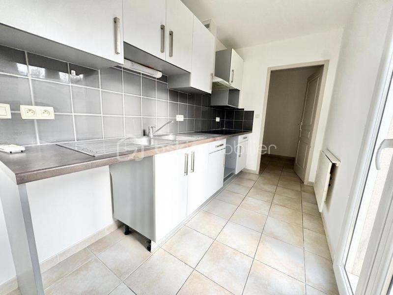 Appartement - 99 m² - 5 pièces