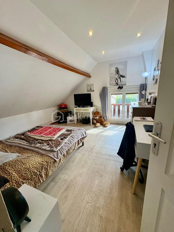 Maison - 127 m² - 7 pièces