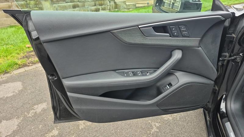 Audi A5 sportback 40 Tfsi 190 Mild Hybrid s-Tronic 7 Avus - Toit ouvrant