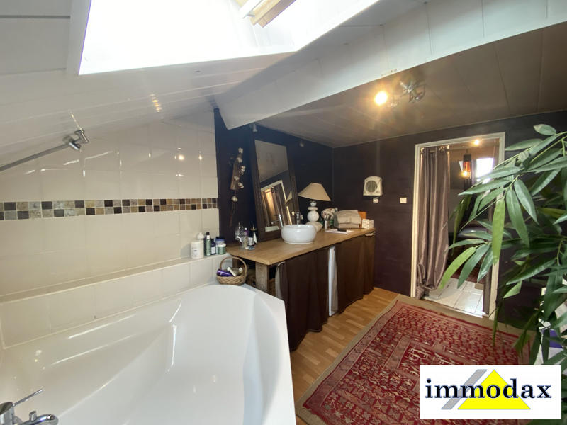 Maison - 100 m² - 4 pièces