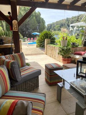 Villa - 210 m² - 8 pièces