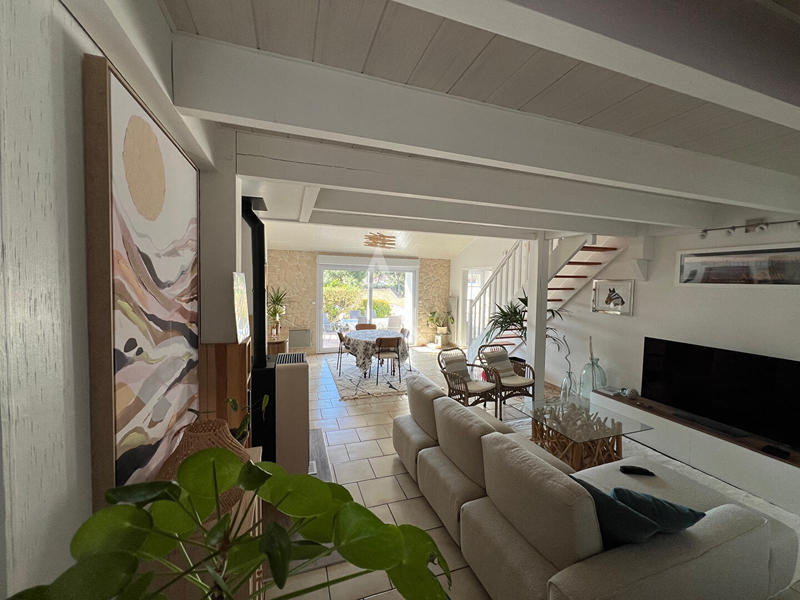 Maison - 172 m² - 7 pièces