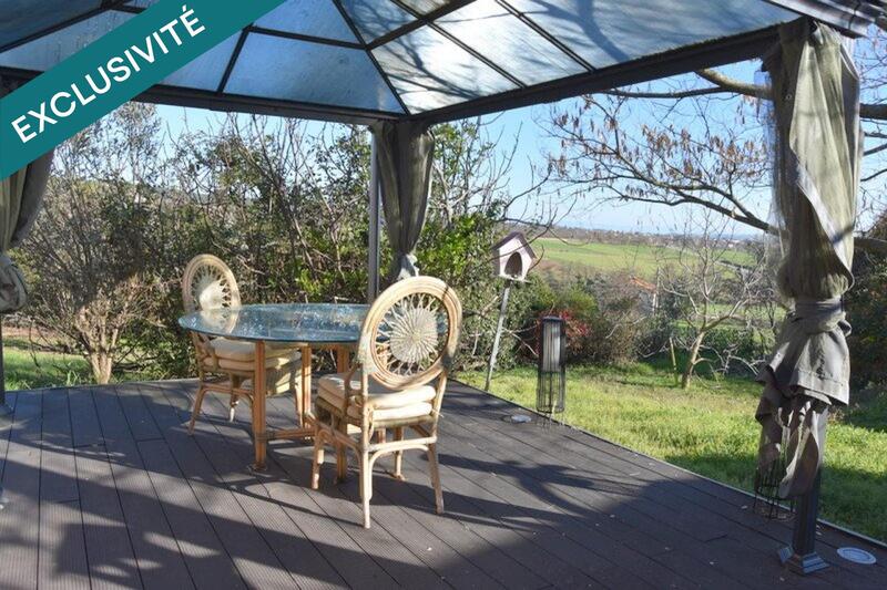 Maison - 274 m² - 11 pièces