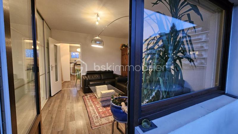 Appartement - 60 m² - 3 pièces