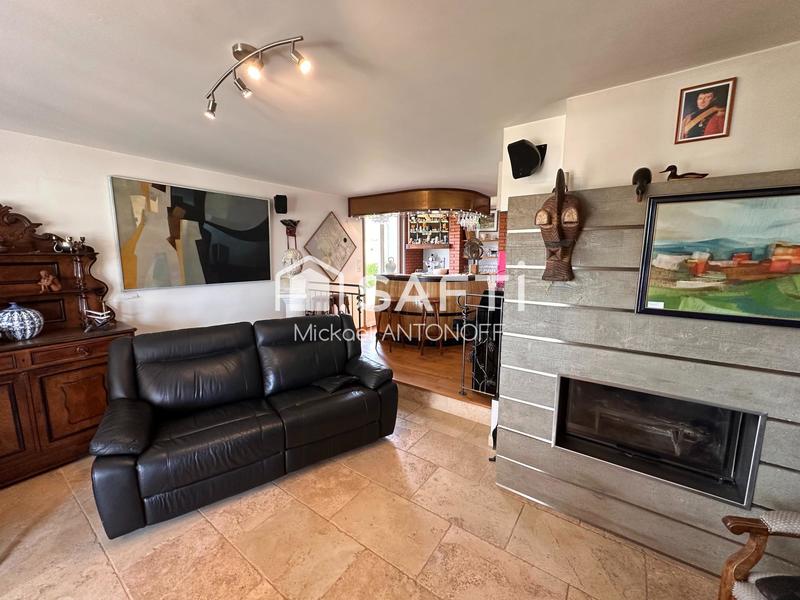 Maison - 112 m² - 4 pièces