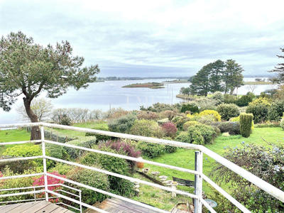 Maison - 185 m² - 7 pièces