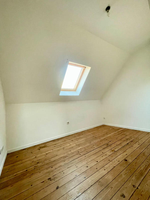 Maison - 70 m² - 4 pièces