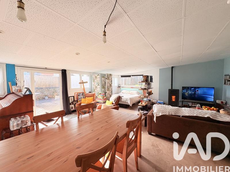 Maison - 300 m² - 11 pièces