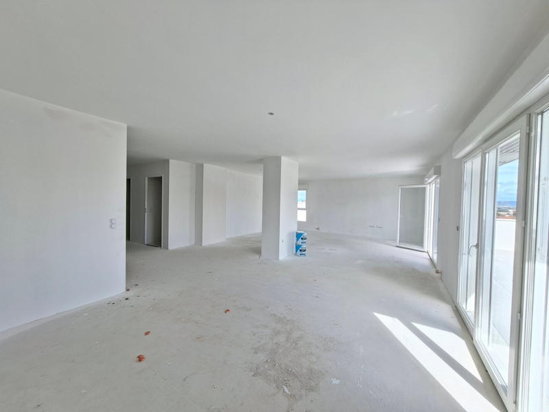 Appartement - 133 m² - 5 pièces