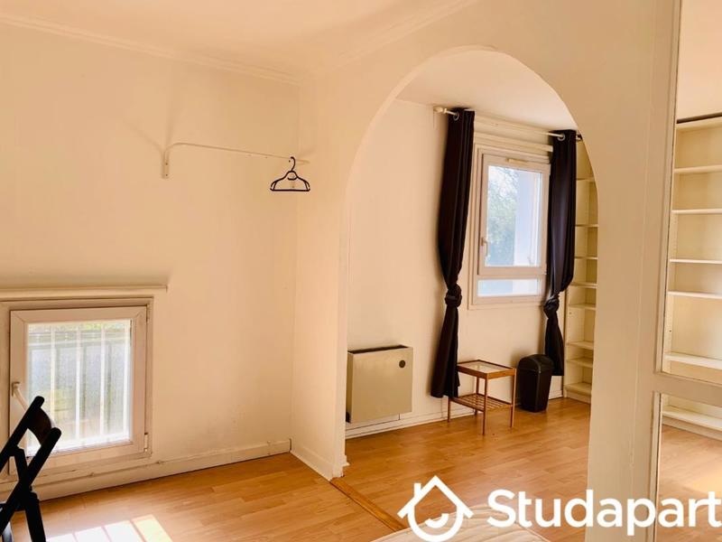 Chambre - 12 m² - 1 pièce