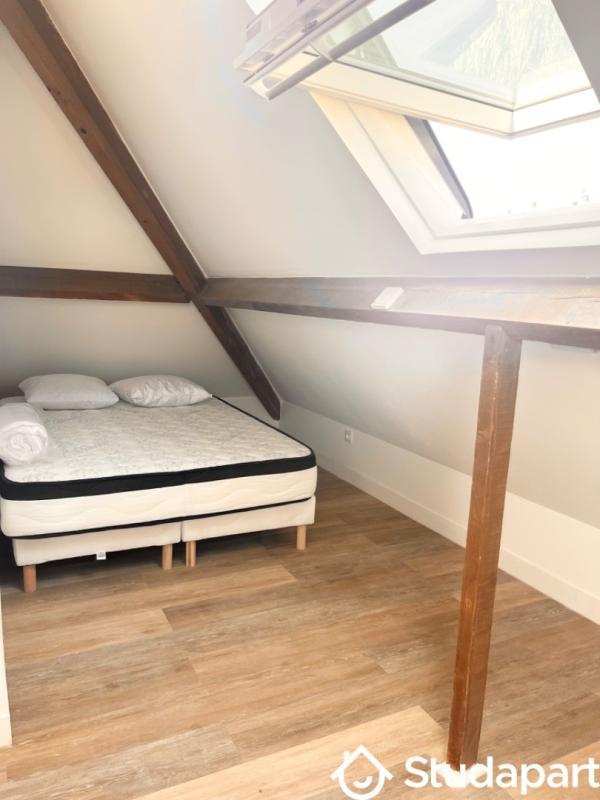 Chambre - 9 m² - 1 pièce