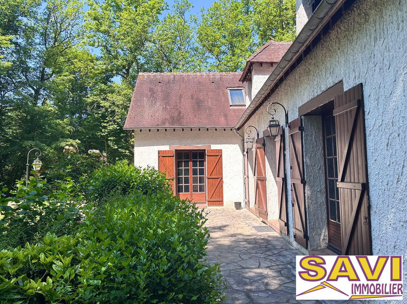 Maison traditionnelle - 153 m² - 5 pièces