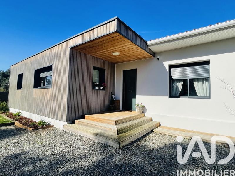 Maison - 166 m² - 6 pièces