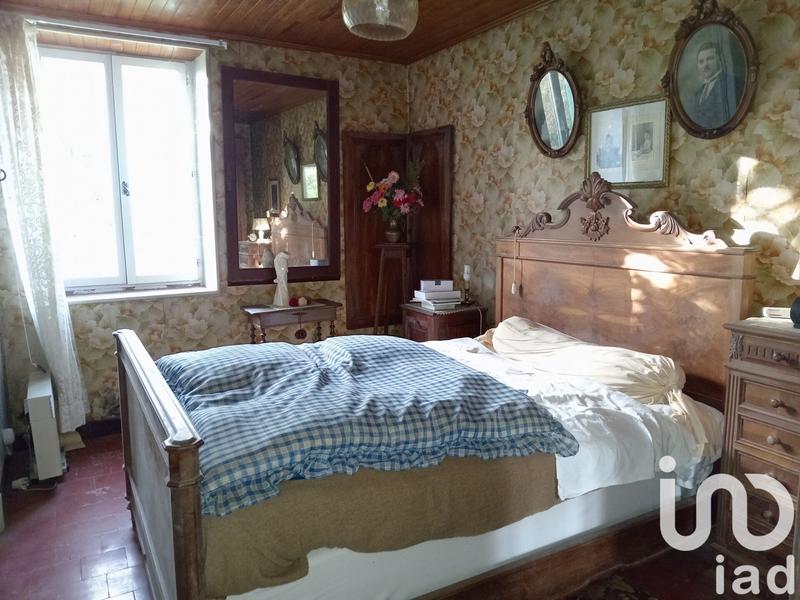 Maison - 96 m² - 8 pièces