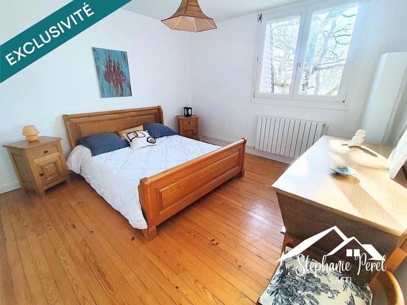 Maison - 182 m² - 7 pièces