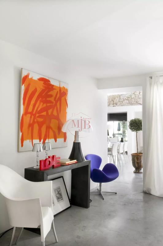 Maison de village - 350 m² - 12 pièces