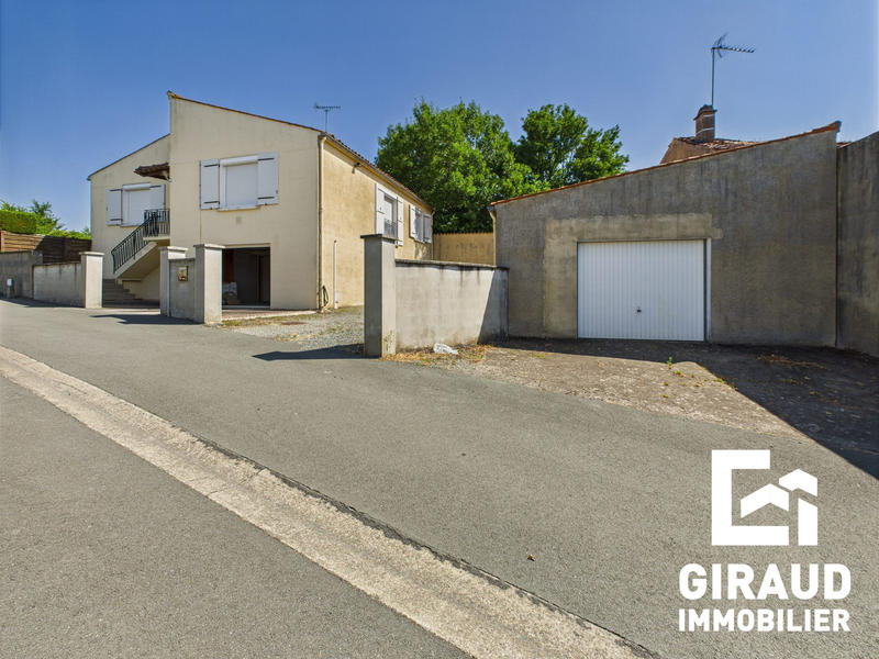 Maison - 112 m² - 4 pièces