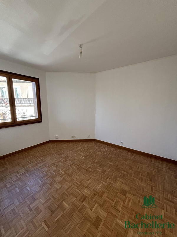 Appartement - 55 m² - 3 pièces
