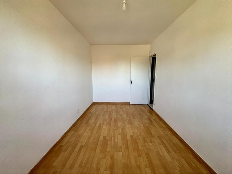 Maison - 98 m² - 5 pièces