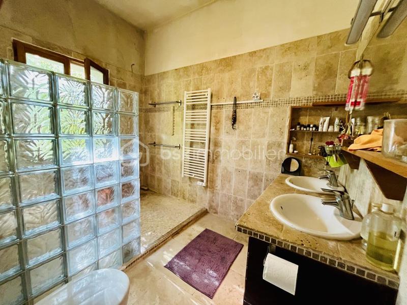 Maison - 197 m² - 6 pièces