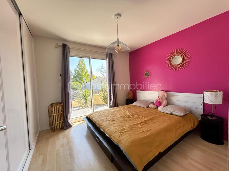 Maison traditionnelle - 201 m² - 7 pièces