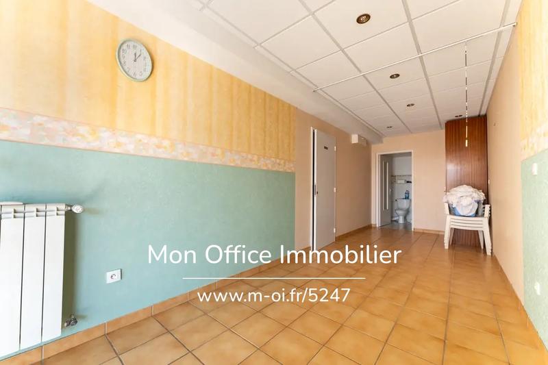 Maison - 200 m² - 6 pièces
