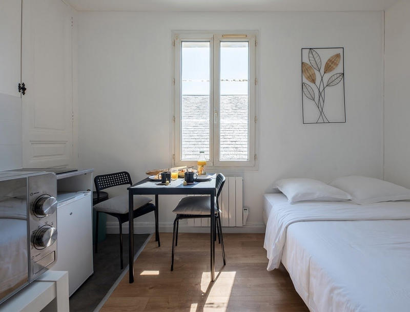 Immeuble - 87 m² - 6 pièces