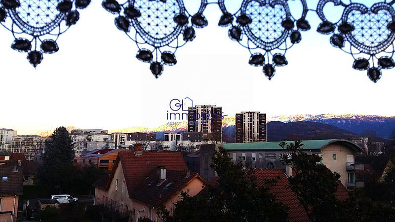 Appartement - 102 m² - 5 pièces