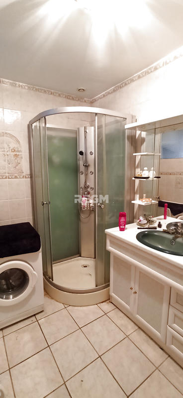 Maison - 136 m² - 8 pièces