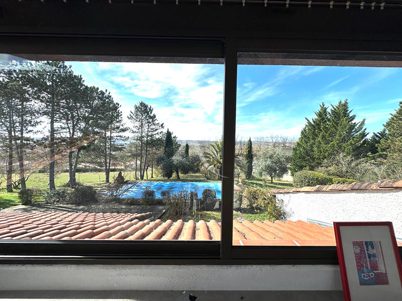 Maison - 194 m² - 5 pièces