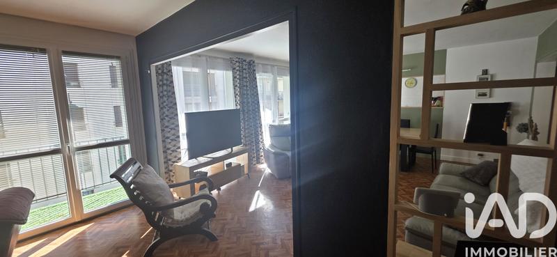 Appartement - 99 m² - 3 pièces