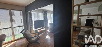 Appartement - 99 m² - 3 pièces