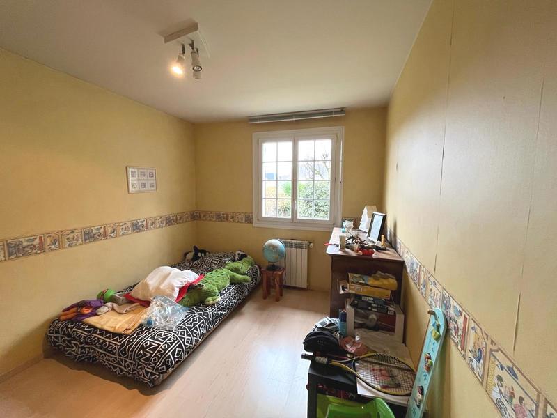 Maison - 185 m² - 7 pièces