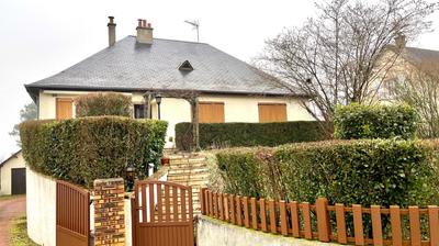 Maison - 125 m² - 7 pièces