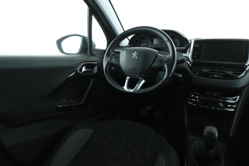 Peugeot 2008 1.5 Blue-HDi Signature 100 ch