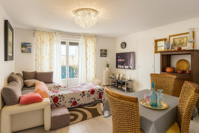 Appartement - 79 m² - 3 pièces