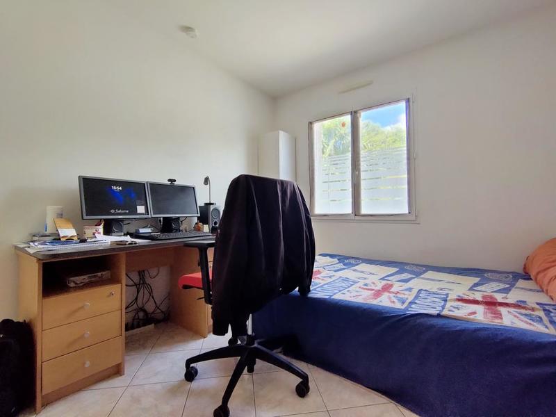 Maison - 216 m² - 10 pièces