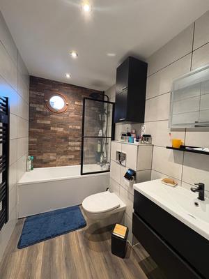 Maison traditionnelle - 93 m² - 5 pièces