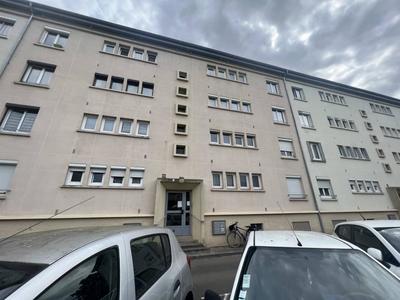 Appartement - 65 m² - 4 pièces