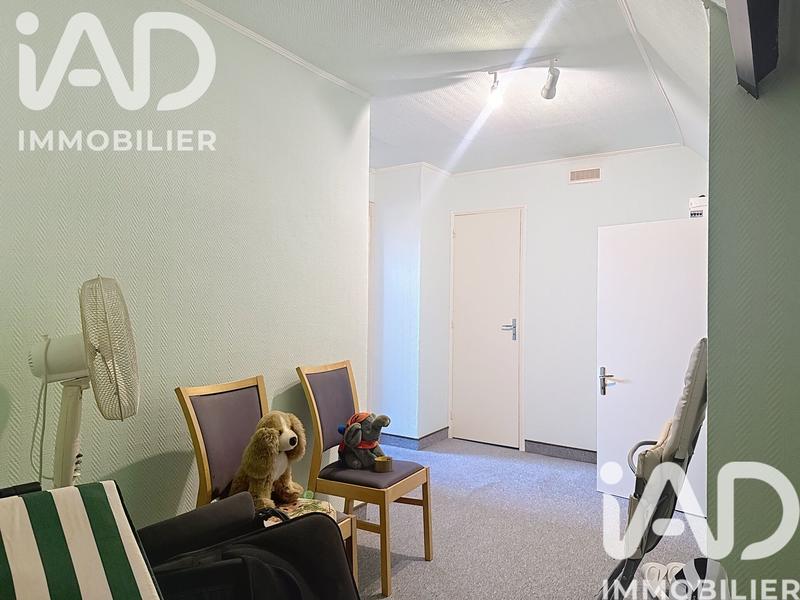 Maison - 180 m² - 5 pièces