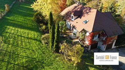 Villa - 214 m² - 7 pièces