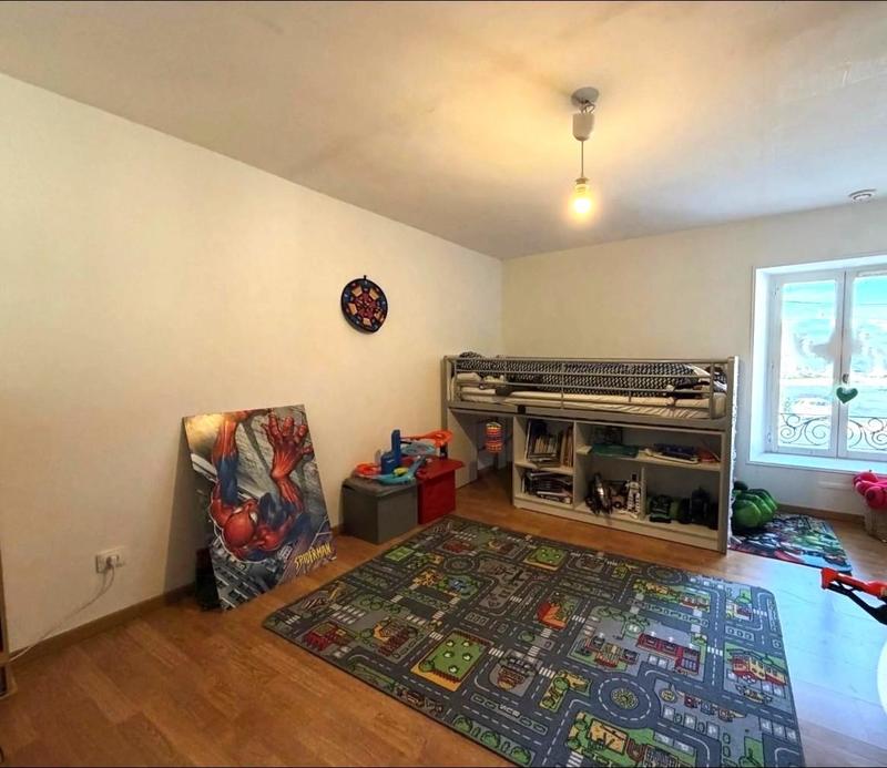 Maison de village - 113 m² - 4 pièces