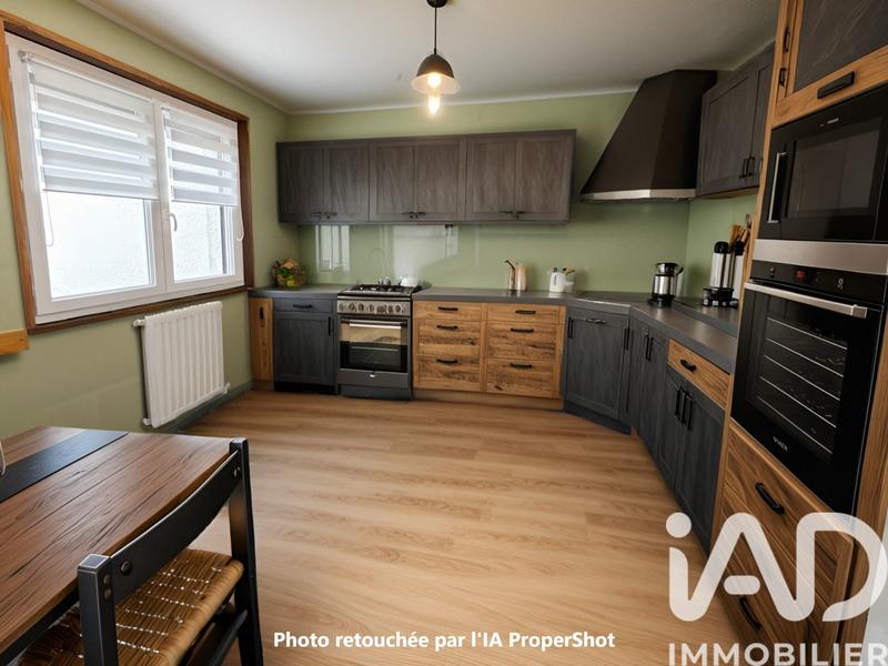 Maison - 85 m² - 4 pièces