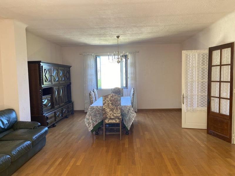 Maison ancienne - 97 m² - 5 pièces